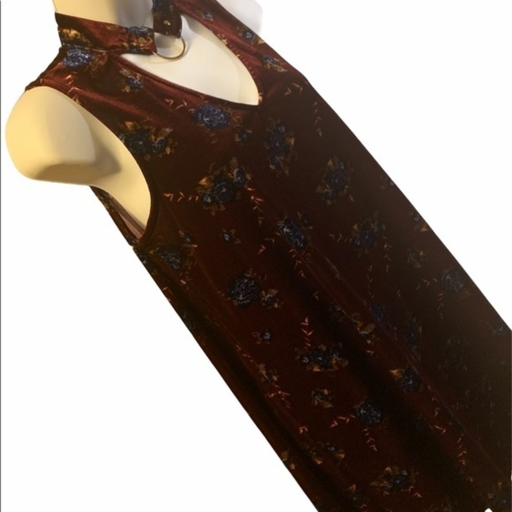 Xhilaration red velvet floral dress w O ri…